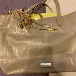 Steve Madden Tote